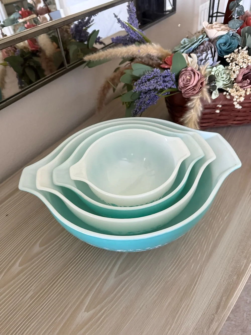 Vintage Pyrex Butterprint Cindarella Mixing Bowls 444, 443, 442, 441